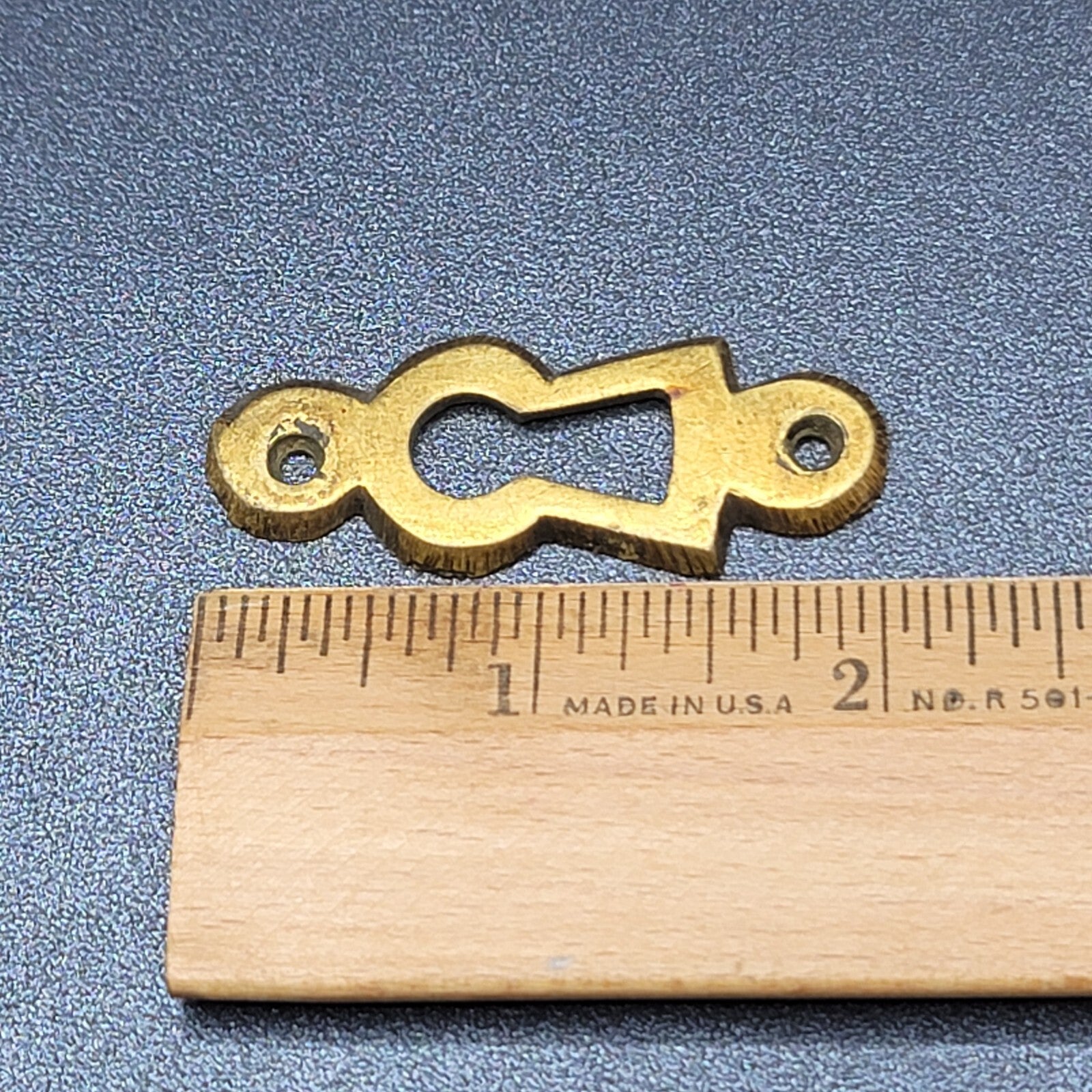 Vintage Brass Skeleton Keyhole Escutcheon SINGLE ONLY 6013