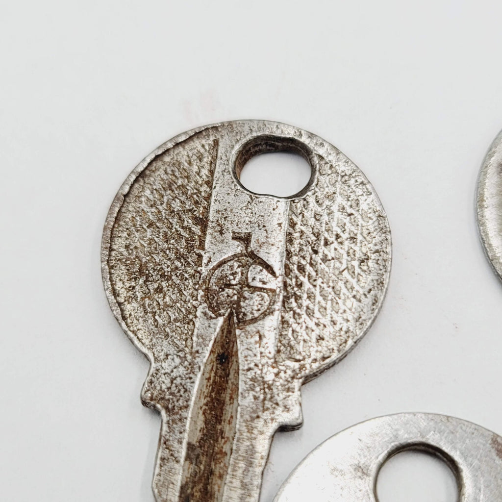 Vintage Key Lot of 6 Padlock Lock European Russian?
