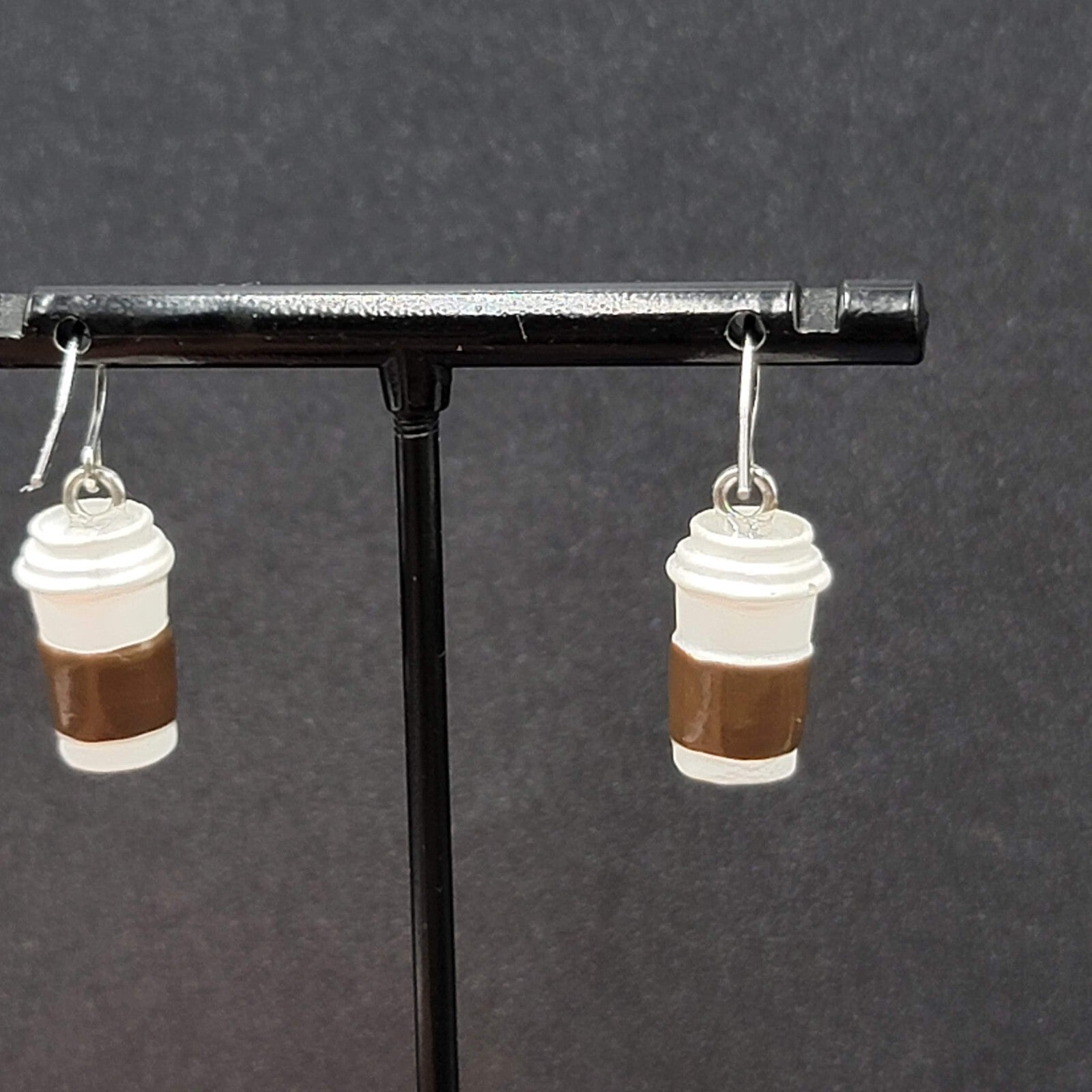 Pierced Earrings White Brown Coffe on the Go Dangle 3/4"