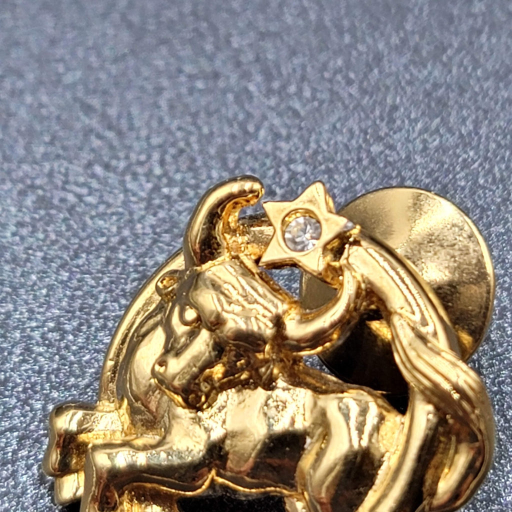 Zodiac Taurus Bull Lapel Hat Tie Pin Gold Plated Crystal Rhinestone 7/8"