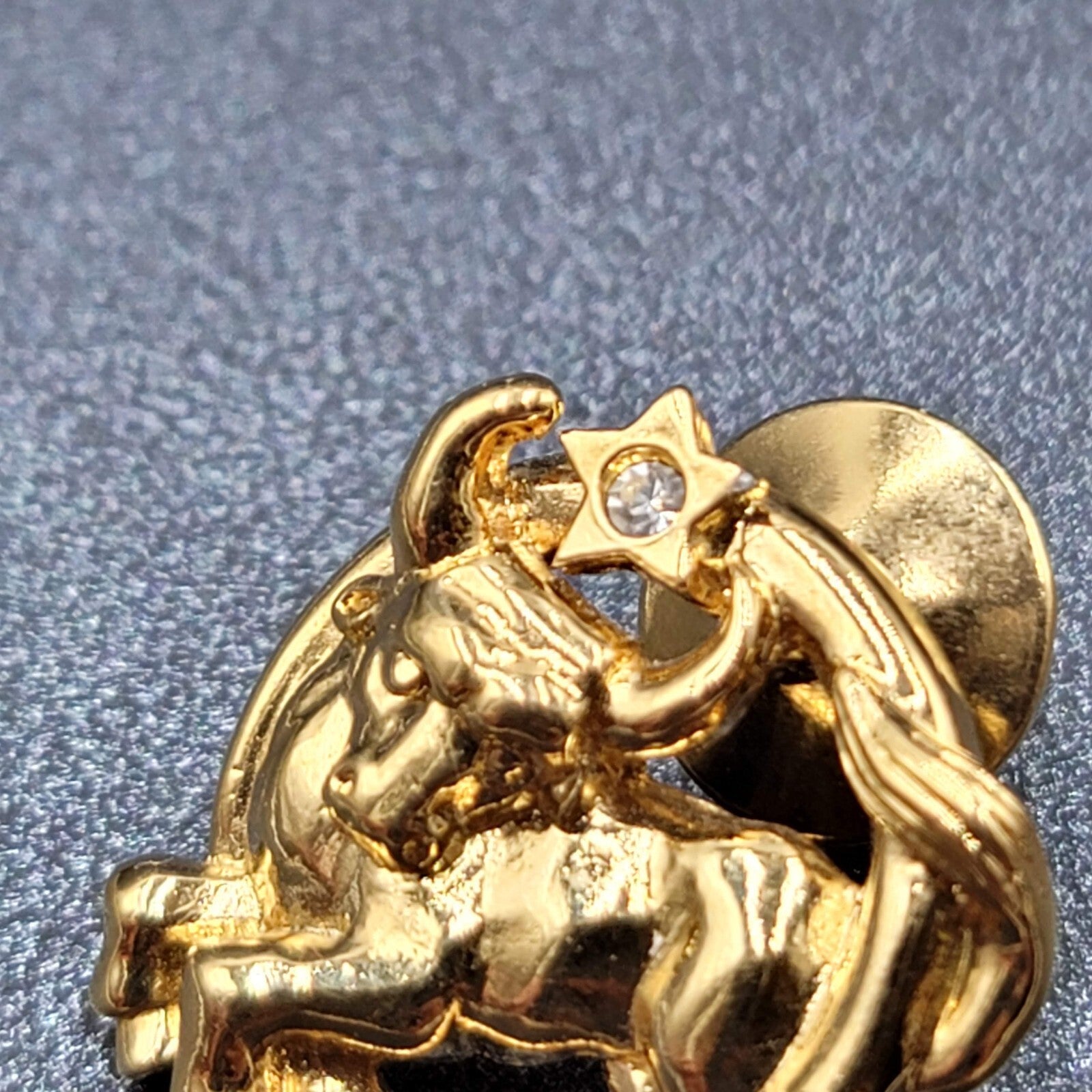 Zodiac Taurus Bull Lapel Hat Tie Pin Gold Plated Crystal Rhinestone 7/8"