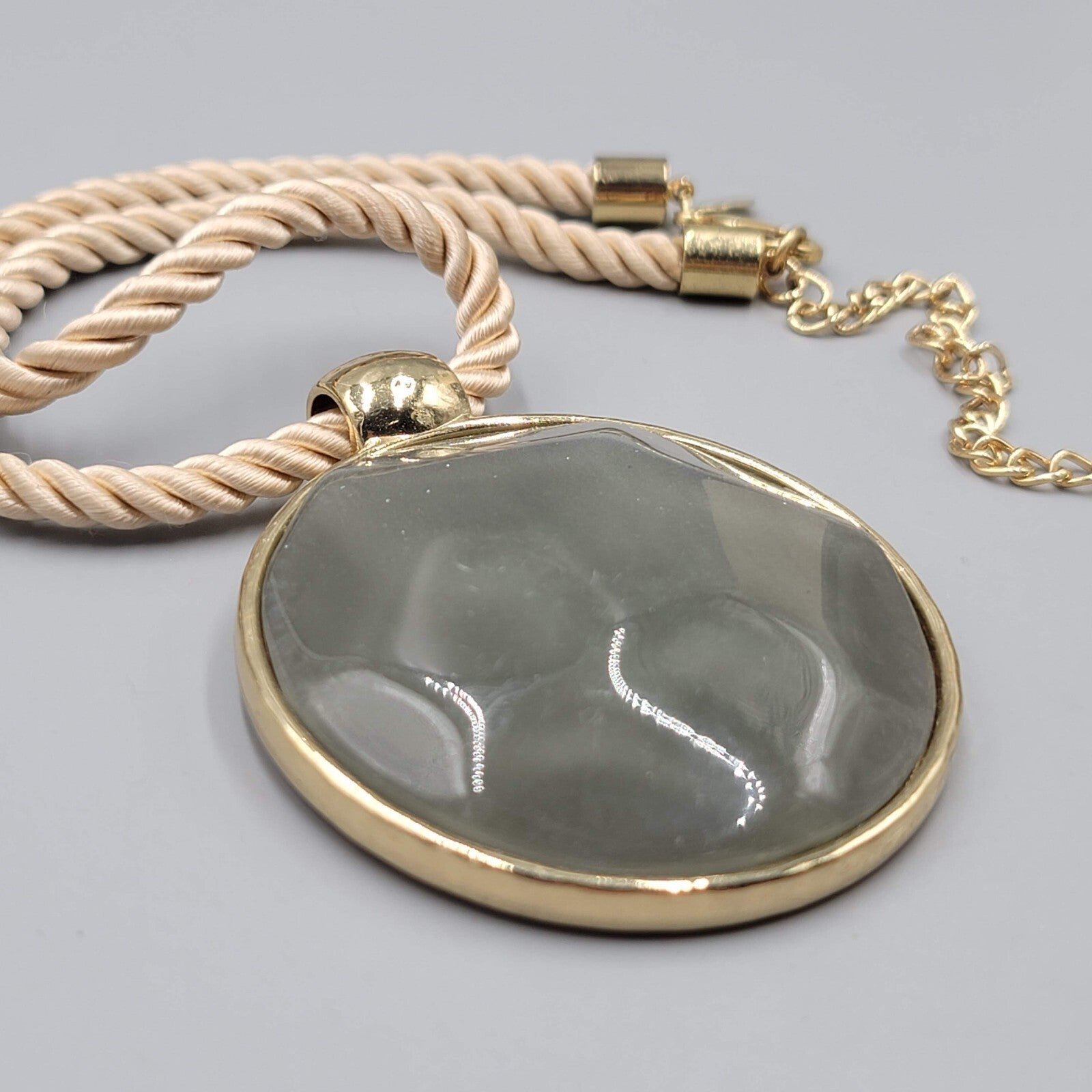 Chicos Necklace Large Molded Gray Resin Round Pendant Cord 18"