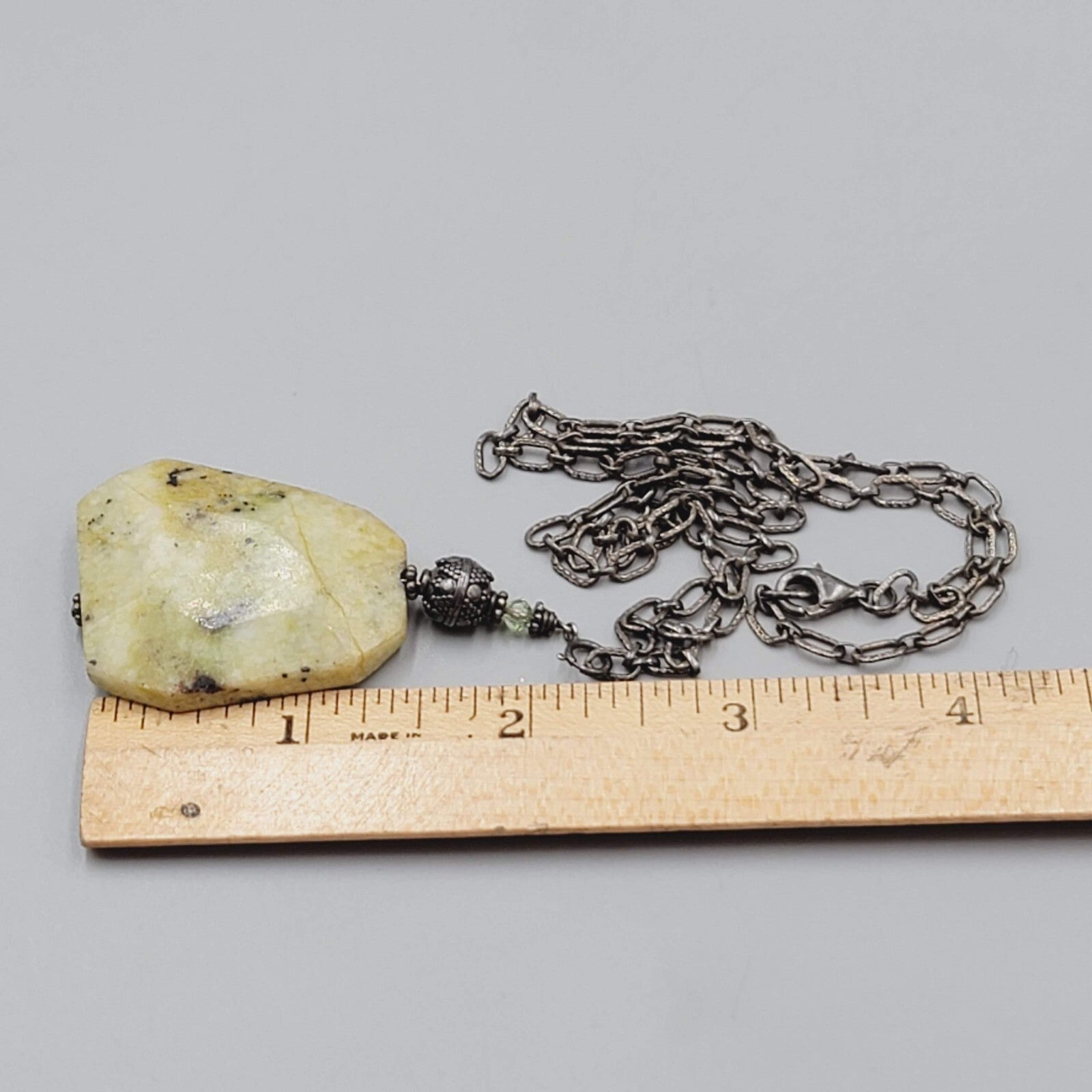 Sterling Silver Necklace Serpentine Stone Pendant Textured Chain 20"