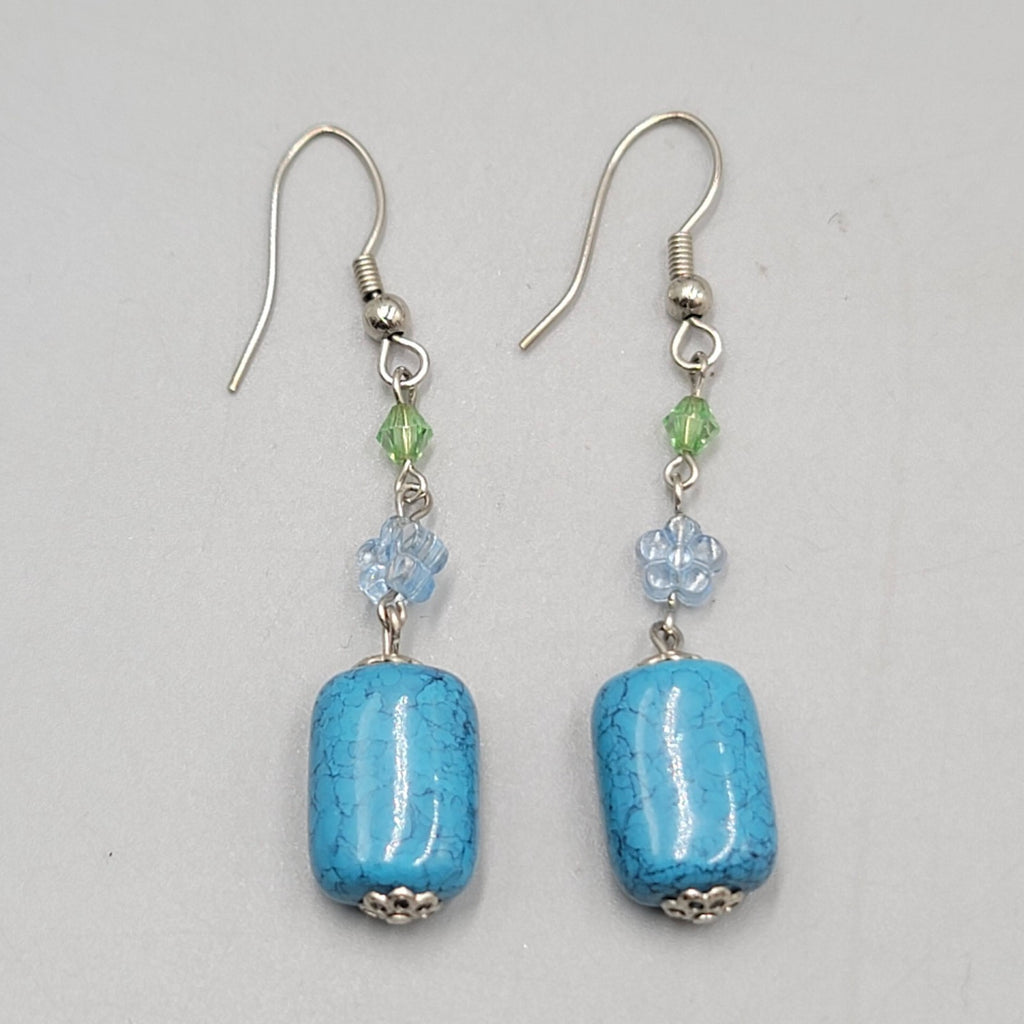 Blue & Green Bead Pierced Earrings Silver tone Dangle  1.5 in
