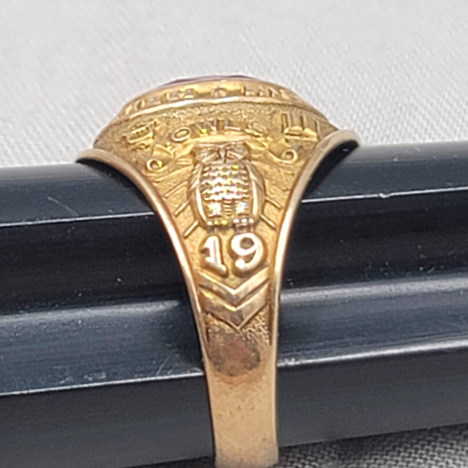 1958 Hale Center High School 10k Gold Class Ring Owls 9.5g L.G. Balfour Co