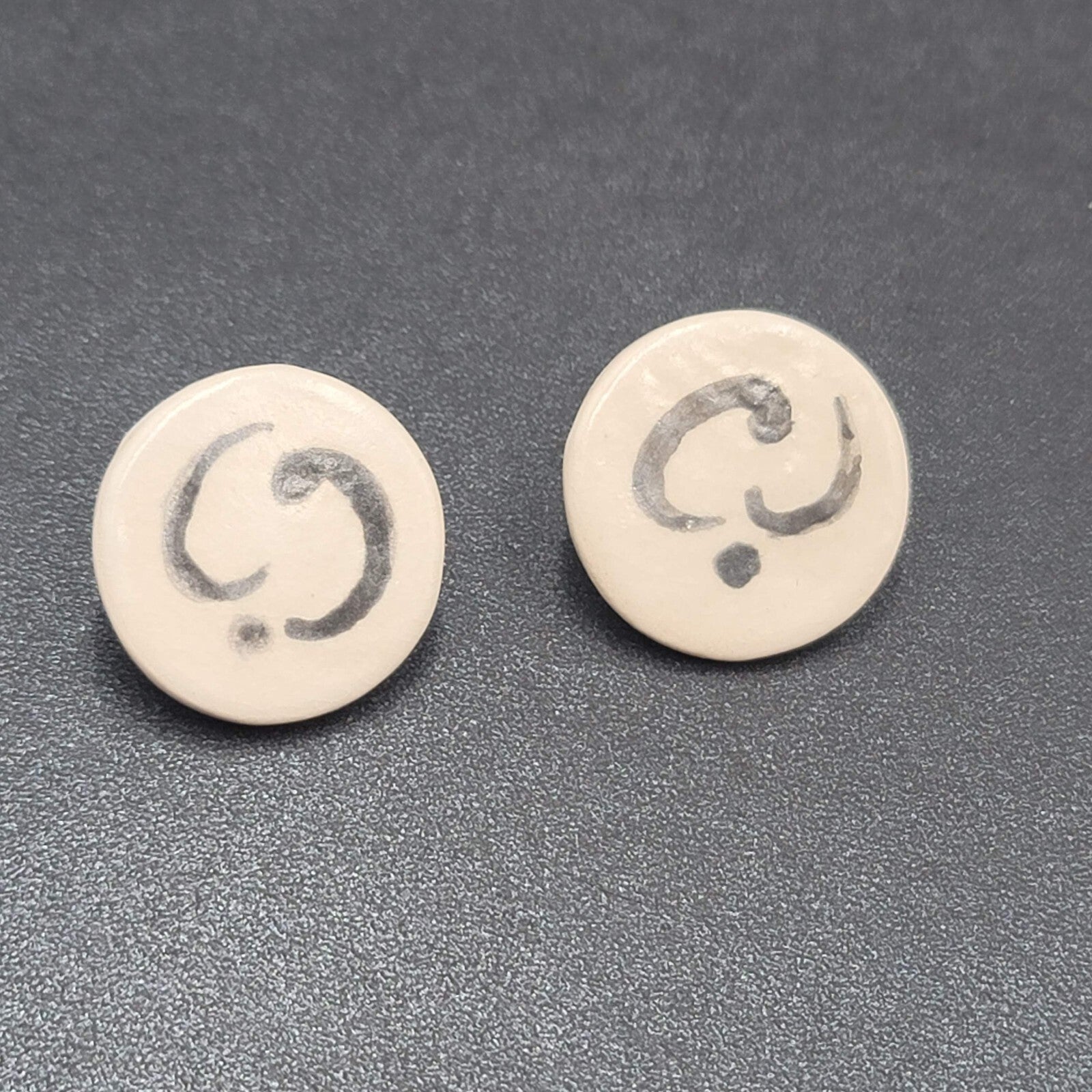 Vintage Pierced Earrings White Clay Hand Painted Black Accent Drop 1"