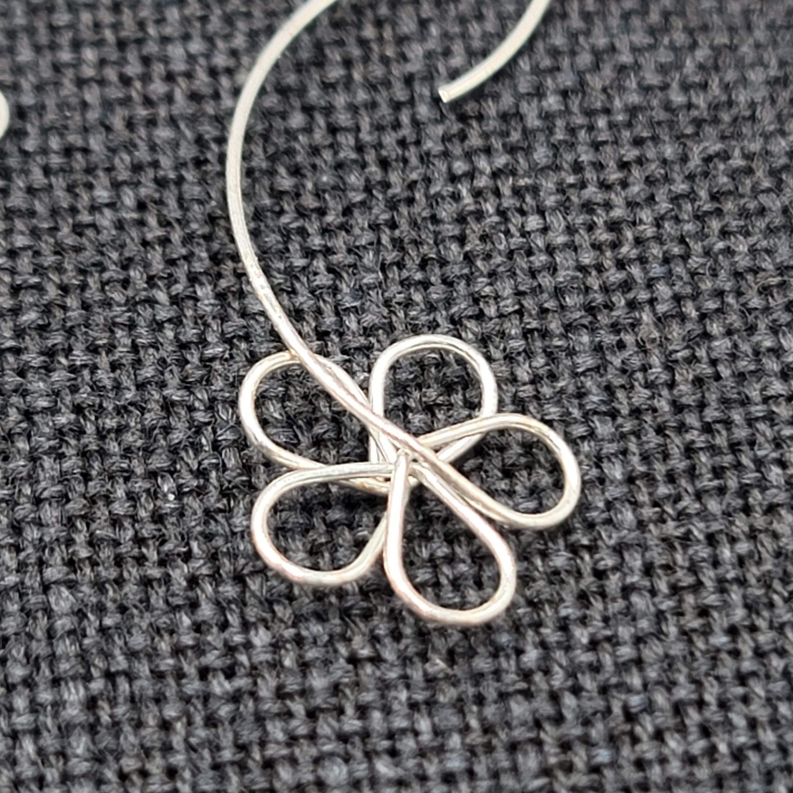 Sterling Silver Pierced Earrings Dainty Wire Flower 1.25" 925
