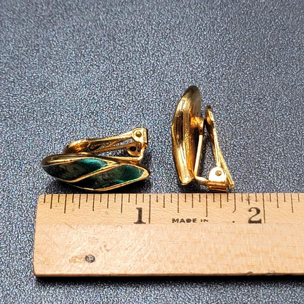 Vintage Clip on Earrings Gold tone Emerald Green Swirl Enamel Climbers 1"