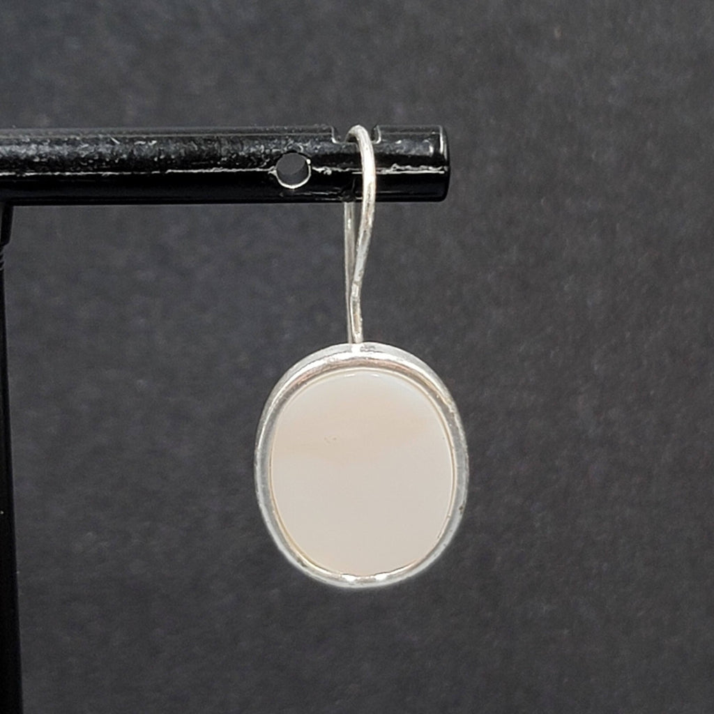 Avon Pierced Earrings Silver tone White Shell Inlay Oval Dangle 3/4"