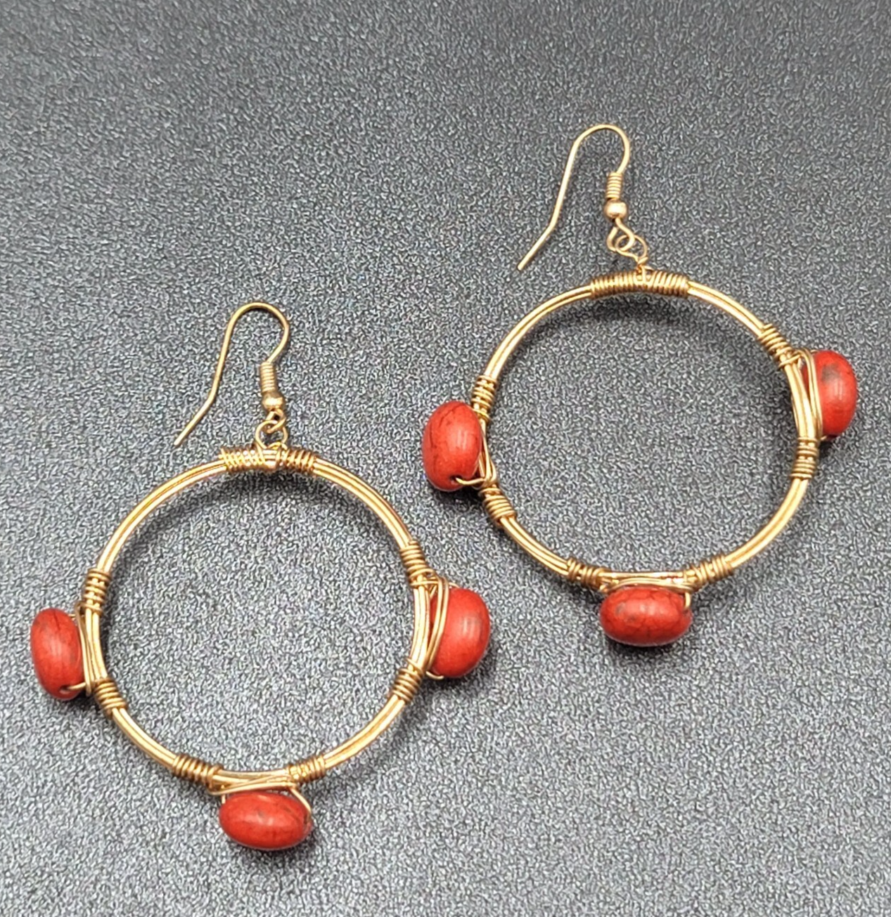 Pierced Earrings Gold tone Orange Stone Bead Dangle Hoops 1.75"