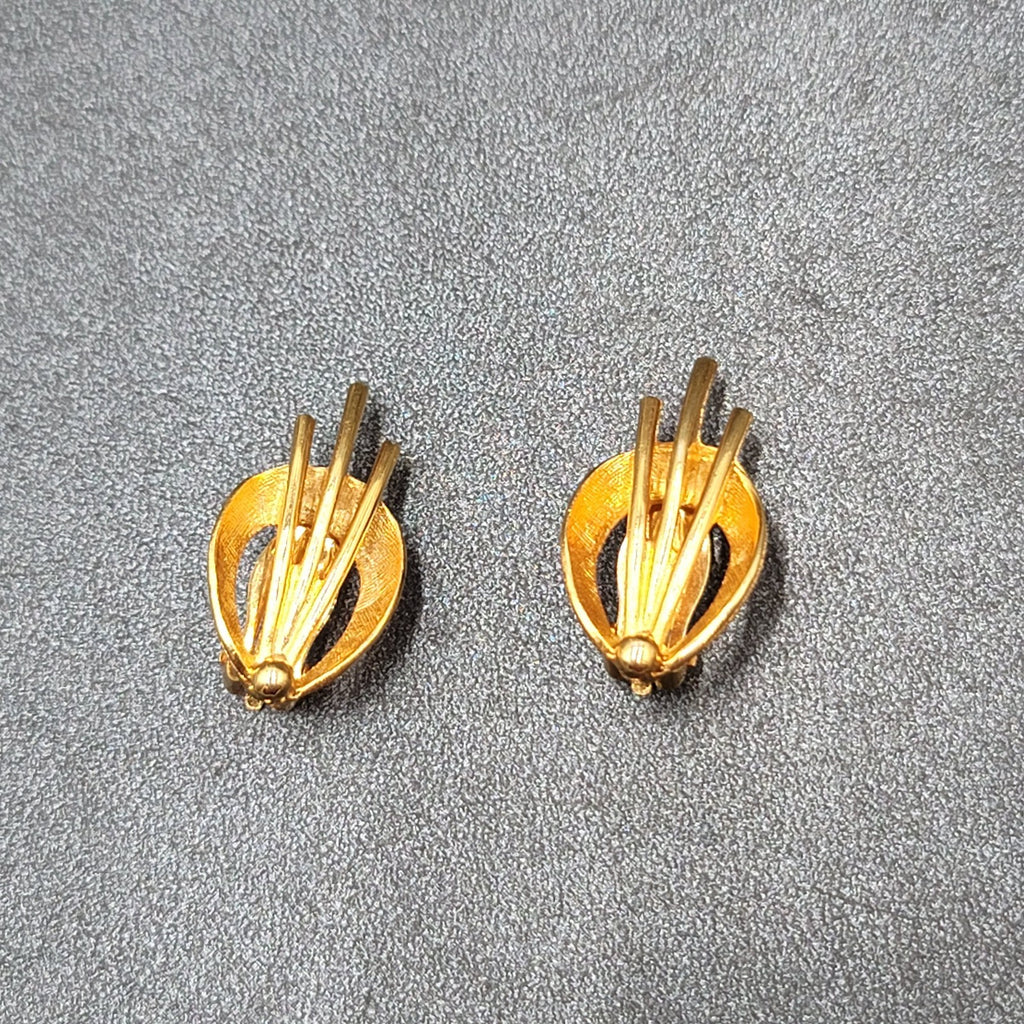 Vintage Clip on Earrings Gold Plated Open Oval Drop Estate Jewelry 1"
