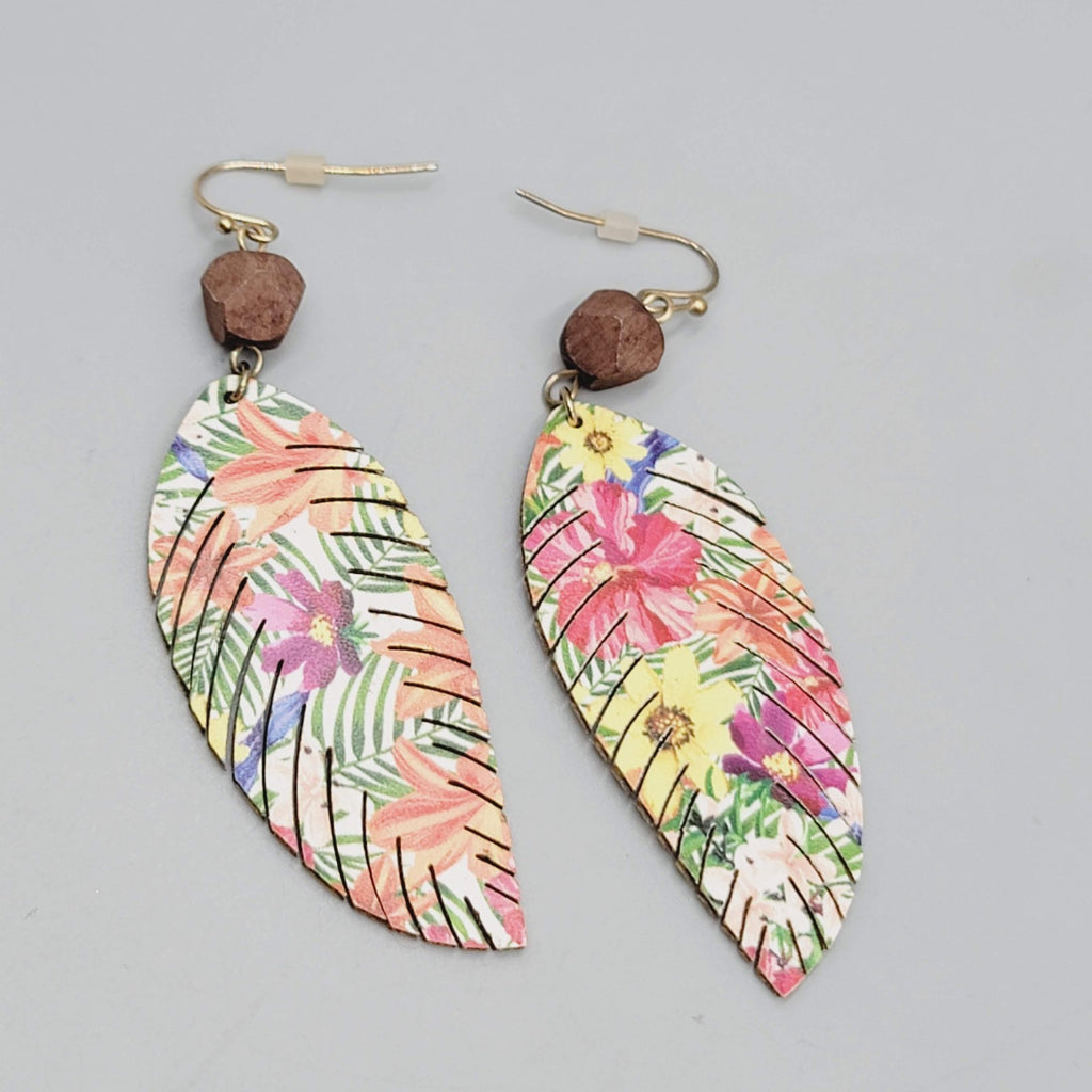 Tropical Leaf Wood Bead Pierced Earrings Gold tone Dangle 2.75"