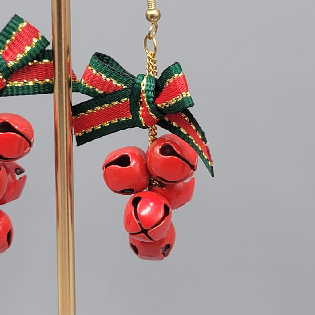 Vintage Christmas Jingle Bells Pierced Earrings Ribbon Gold tone Dangle 2"
