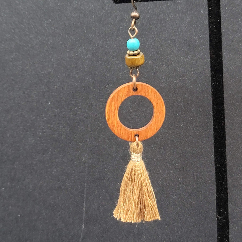 New Boho Pierced Earrings Wood Ring Beaded Gold String Tassel 2.5"