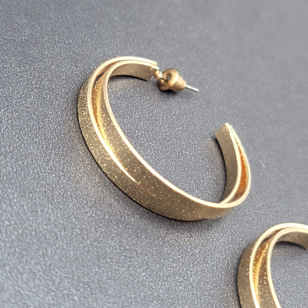 Pierced Earrings Gold tone Textured Double Hoops 1.5"