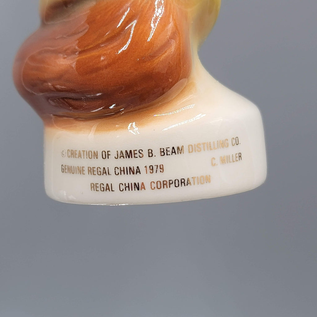 VTG Flint Hills KS Jim Beam Specialty Club Fox Lady Female Paperweight Figure