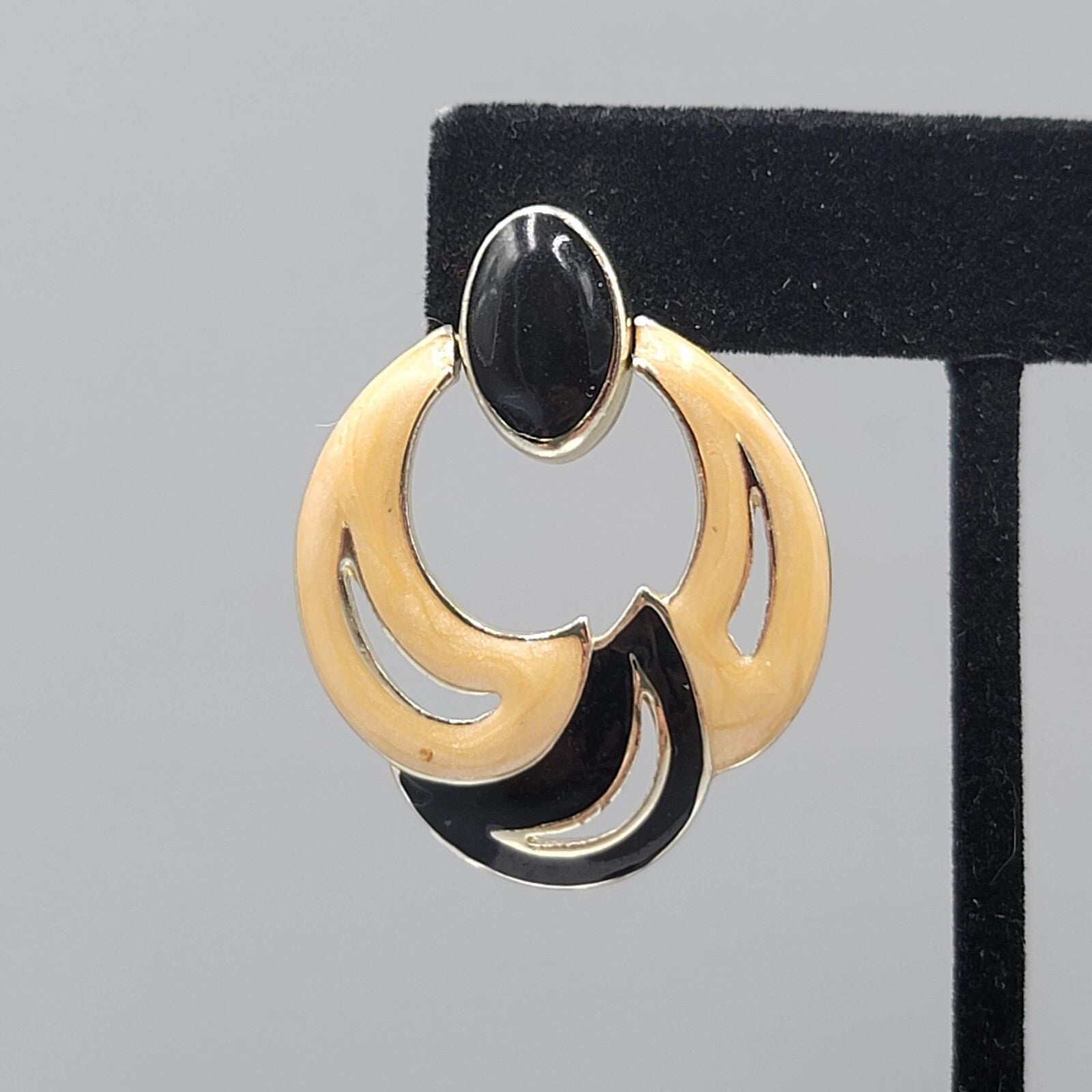 Vintage Pierced Earrings Gold tone Cream Black Enamel Statement Door Knocker 1.5