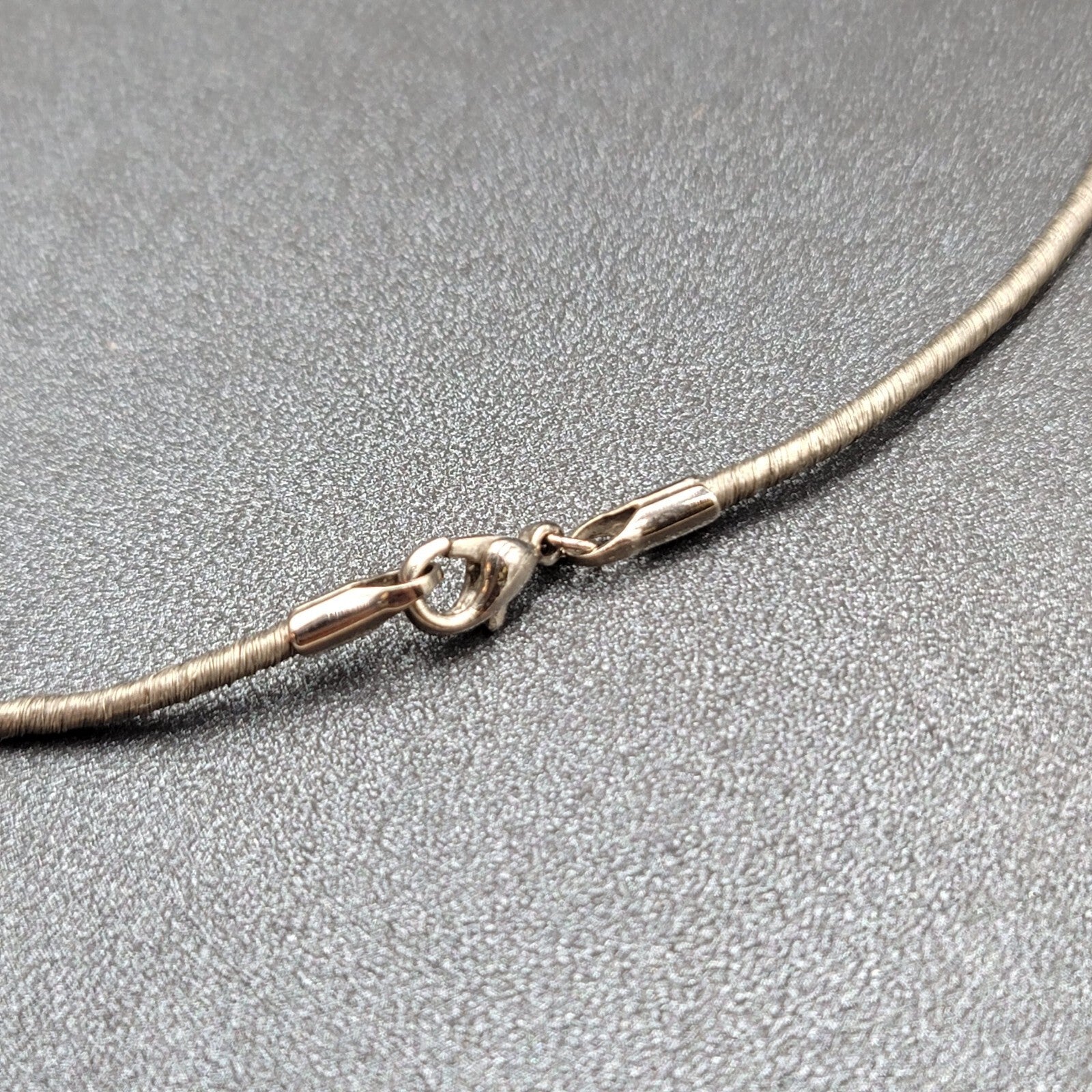 Quartz Crystal Necklace Unique Silver tone Caged Pendant Modernist Look 16.25"