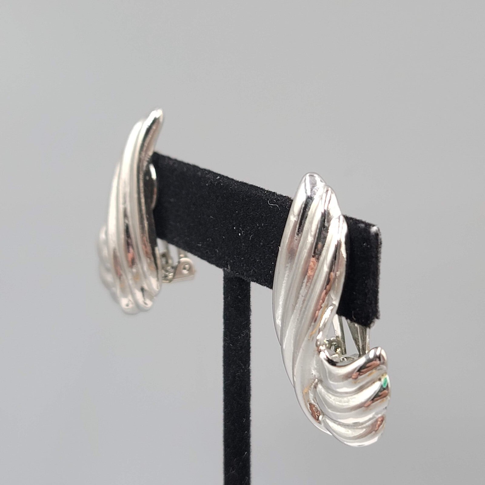Vintage Clip on Earrings Silver tone Swirl Climber 1 3/8"