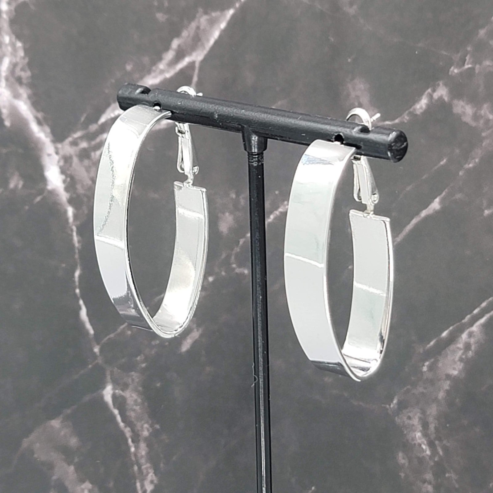 Pierced Earrings Silver tone Wide Oval Hoop 1.5"