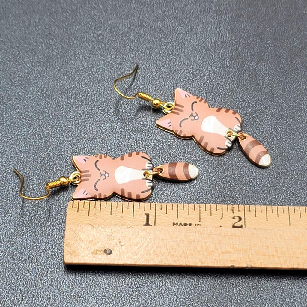 Tabby Kitty Cat Pierced Earrings Gold tone Dangle Tail 1.5"