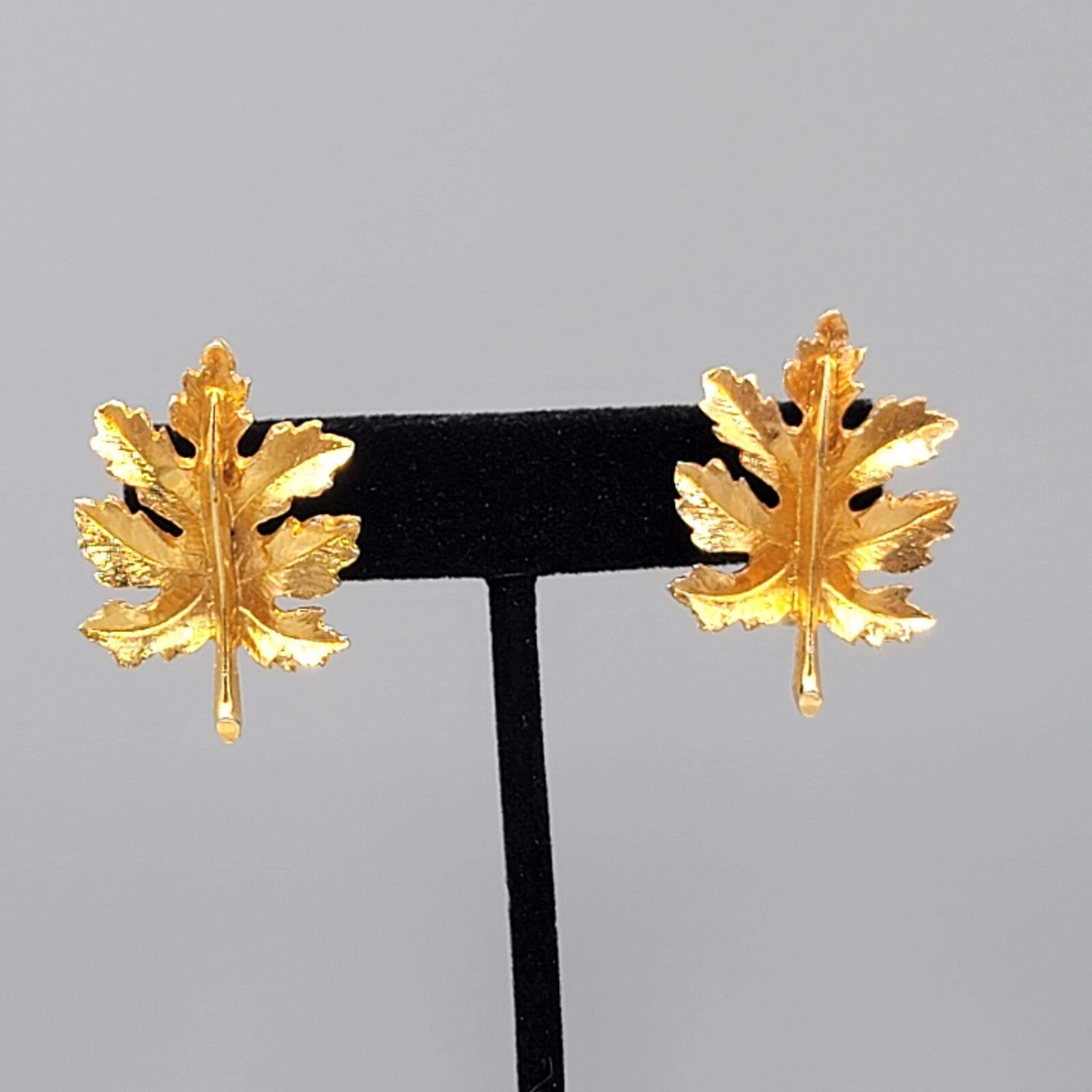 Vintage Gold Plated Leaf Clip on Earrings Leaves Drop 1 3/8"