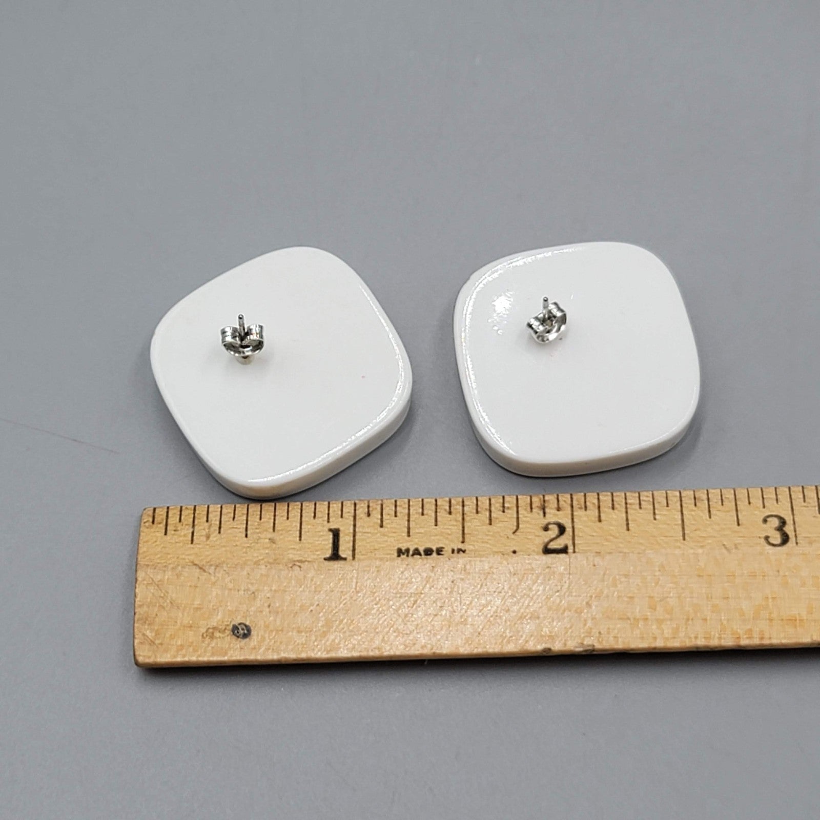 Vintage White Confetti Pierced Earrings Acrylic Square Drop 1.25"