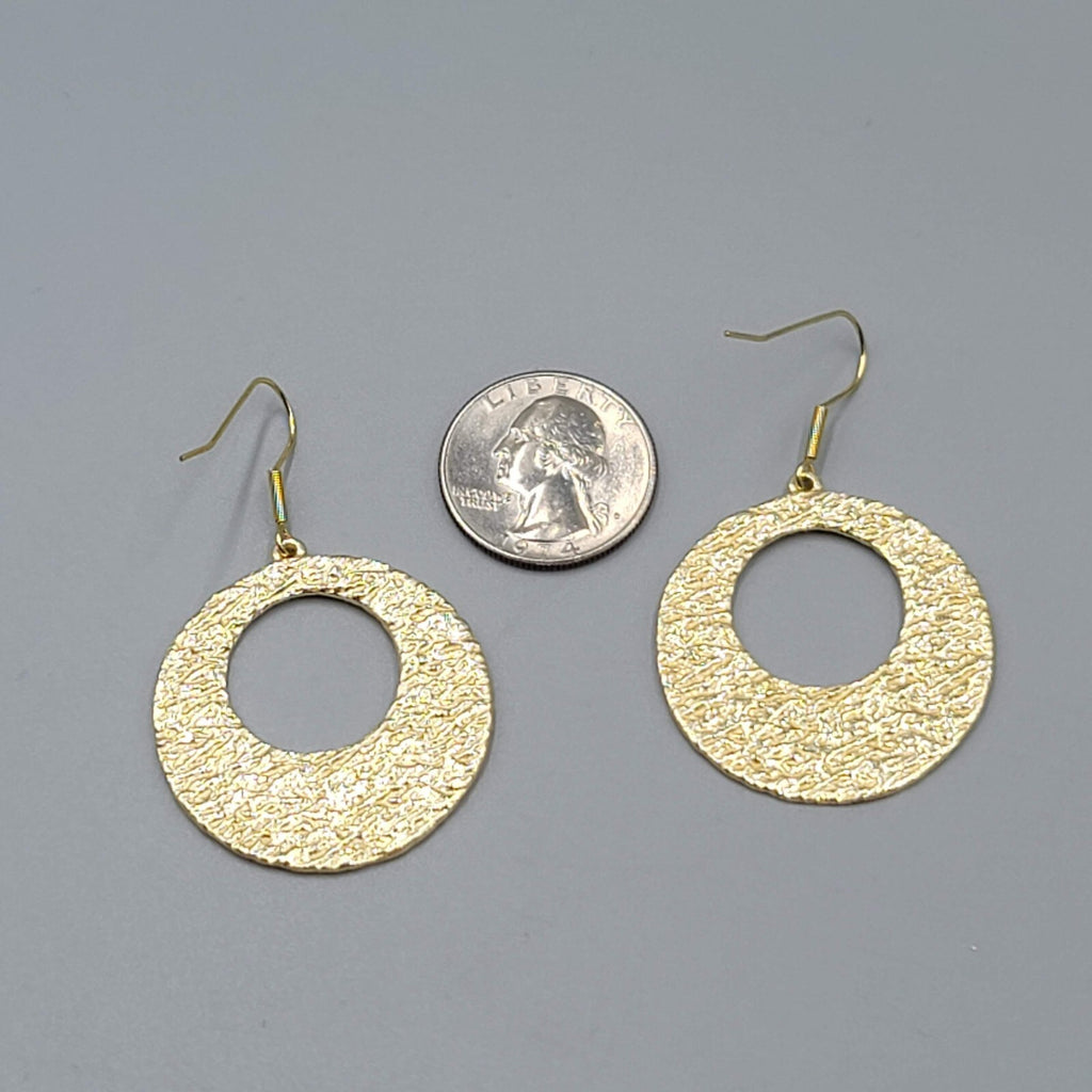 Pierced Earrings Gold tone Hoops Dangle Nugget Embossed Design 1.5"