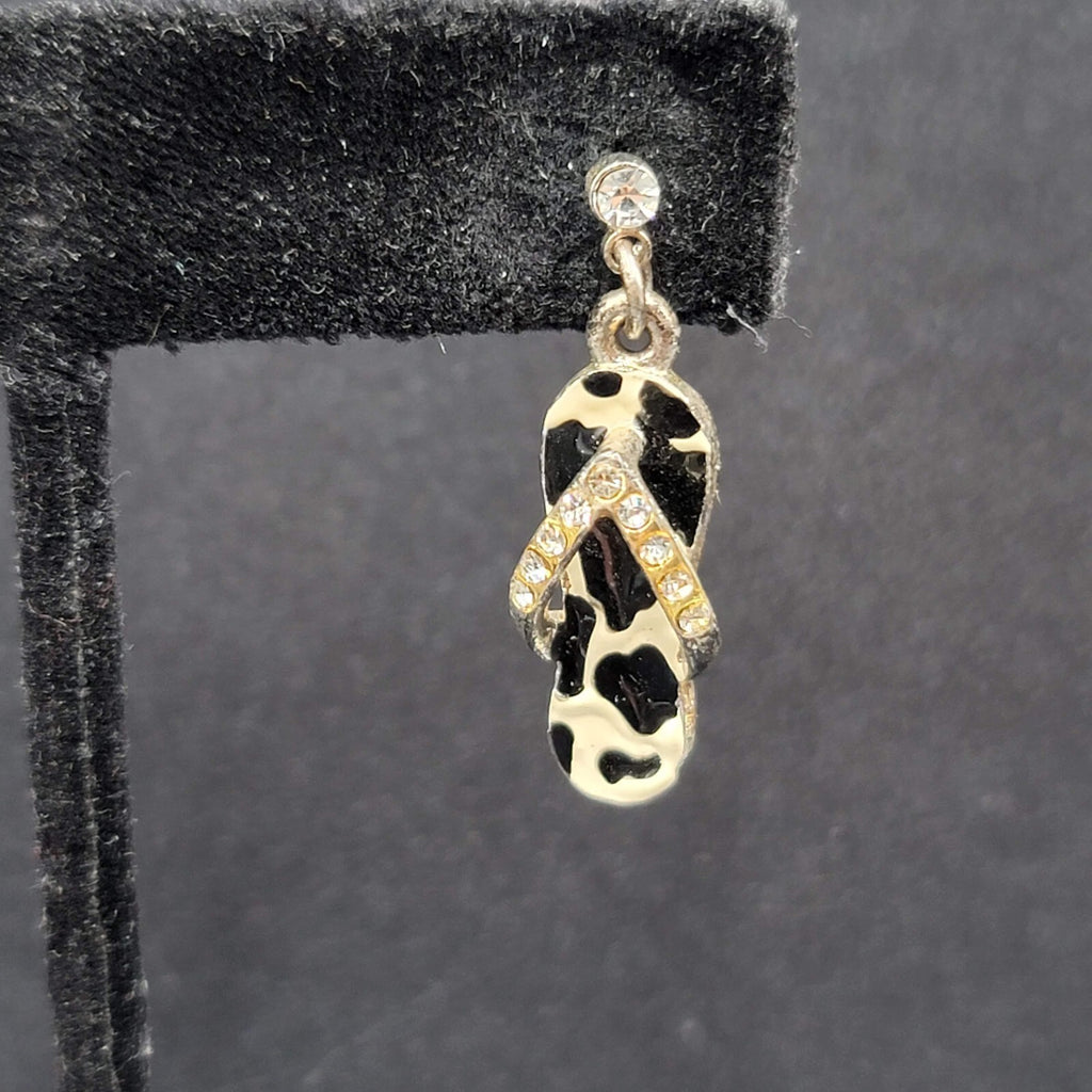 Pierced Earrings Black White Enamel Rhinestone Dangle Flip Flops Sandels 3/4"