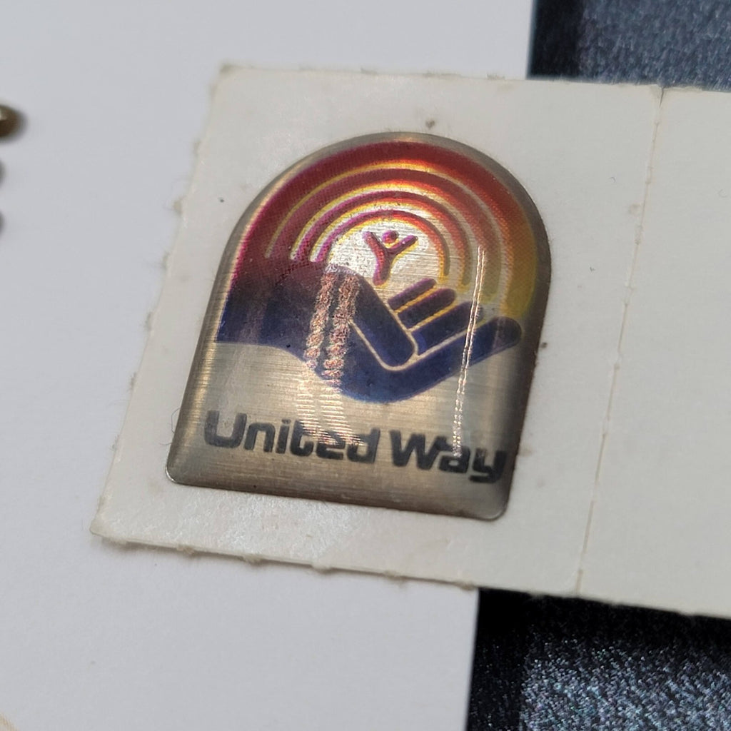 Vintage Lot of 4 Pins United Way Pin Back Plastic and Metal Love One Sticker