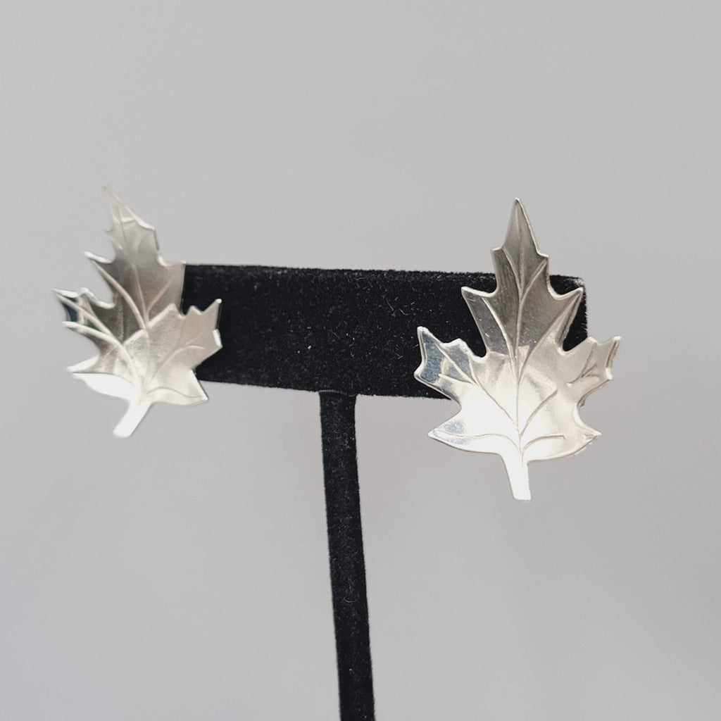 Vintage Clip on Earrings Silver tone Leaf Screw Back 1.25"