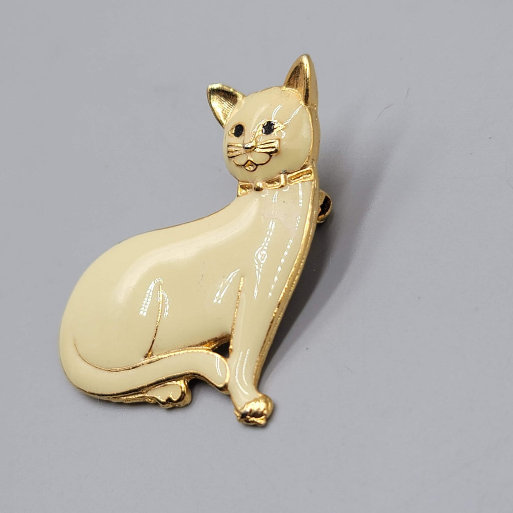 Vintage Enamel Kitty Cat Brooch Gold tone 1.5 in