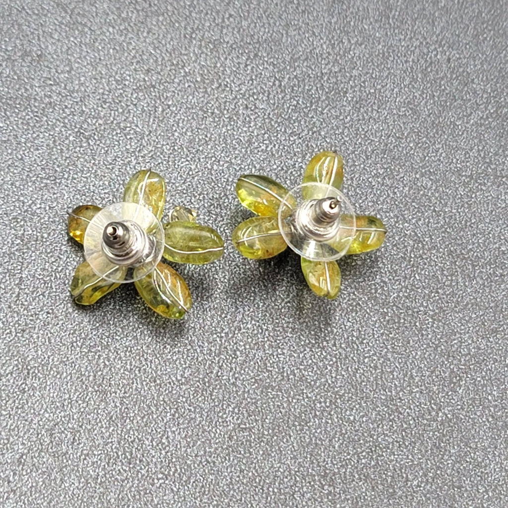 Pierced Earrings Green Stone Artisan Made Flower Studs 3/4"