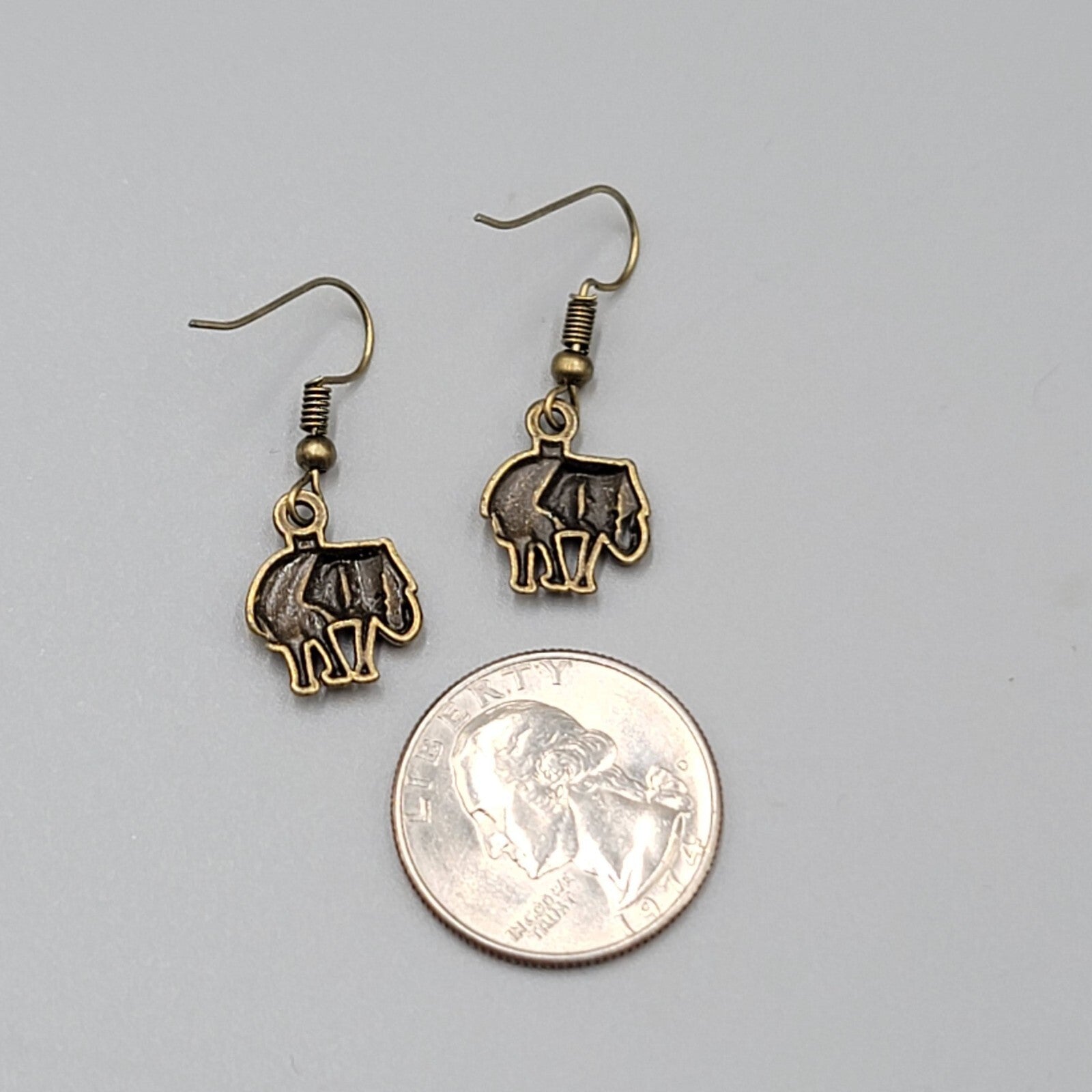 Elephant Pierced Earrings Bronze tone Embossed Dangle 5/8"