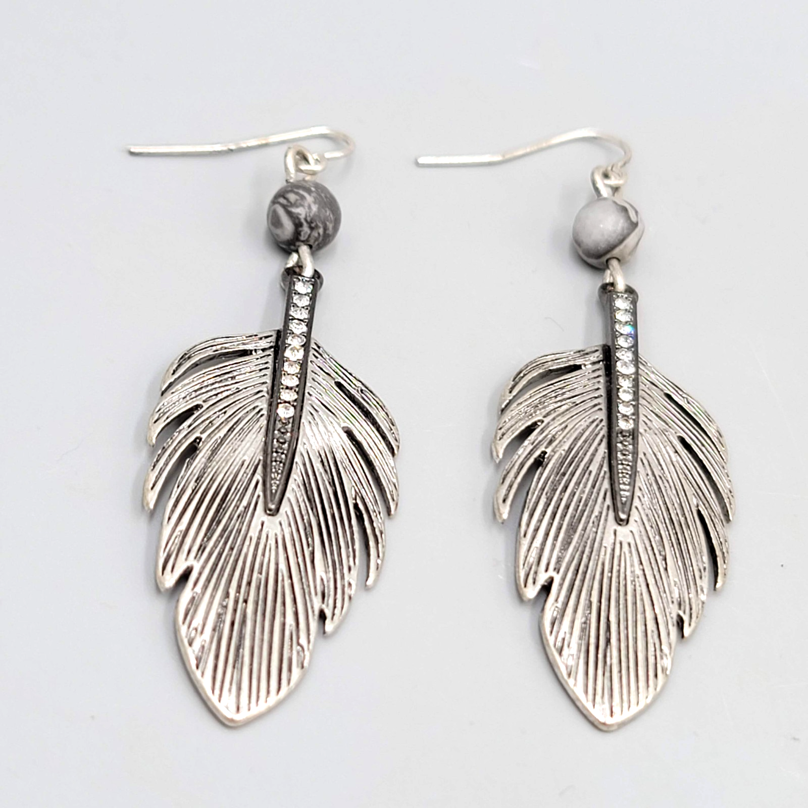 Silver tone Feather Dangle Pierced Earrings Gray Bead Crystal 2.25"