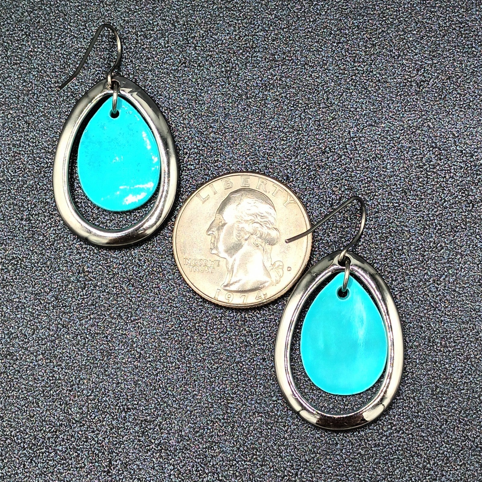 Pierced Earrings Silver tone Blue Teardrop Shell Dangle 1.25"