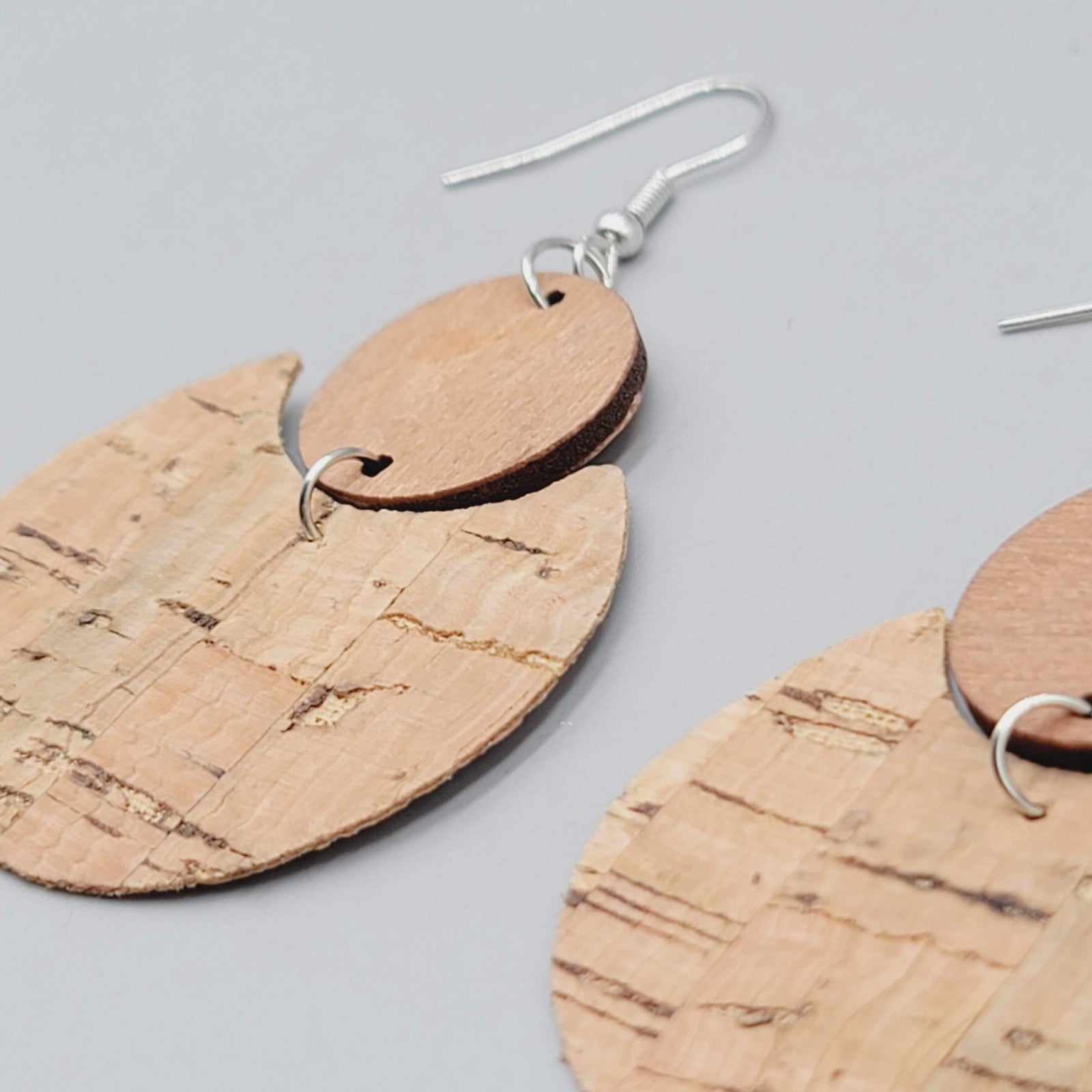 Wood Cork Dangle Pierced Earrings Lightweight Boho Leaf Print Pattern 2"