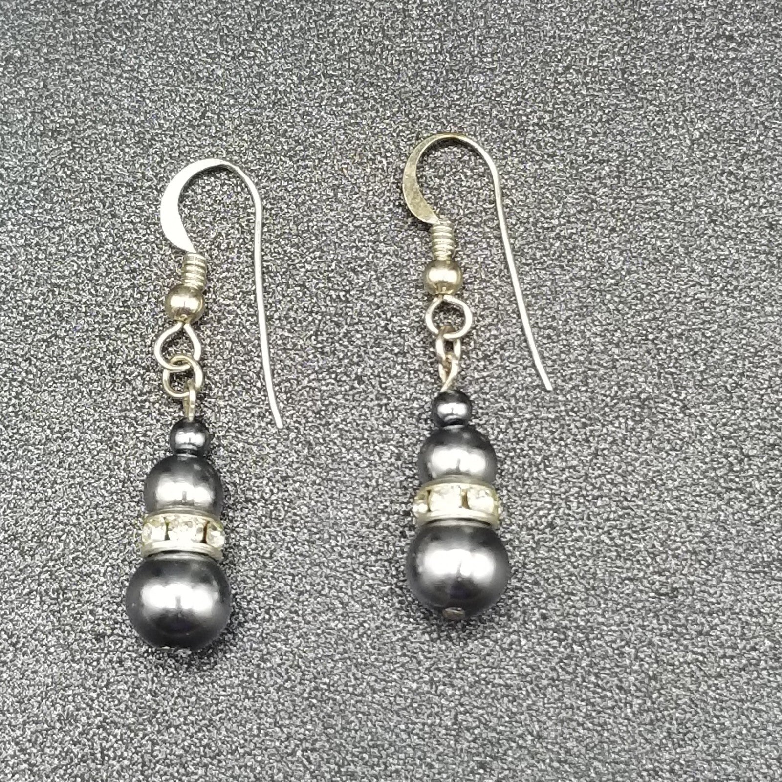 Pierced Earrings Silver tone Blue Faux Pearl Beaded Dangle  3/4"