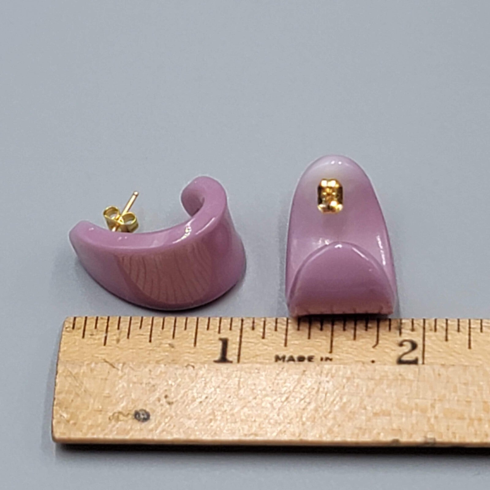 Vintage Light Purple Pierced Earrings Acrylic Wide Half Hoops 7/8"