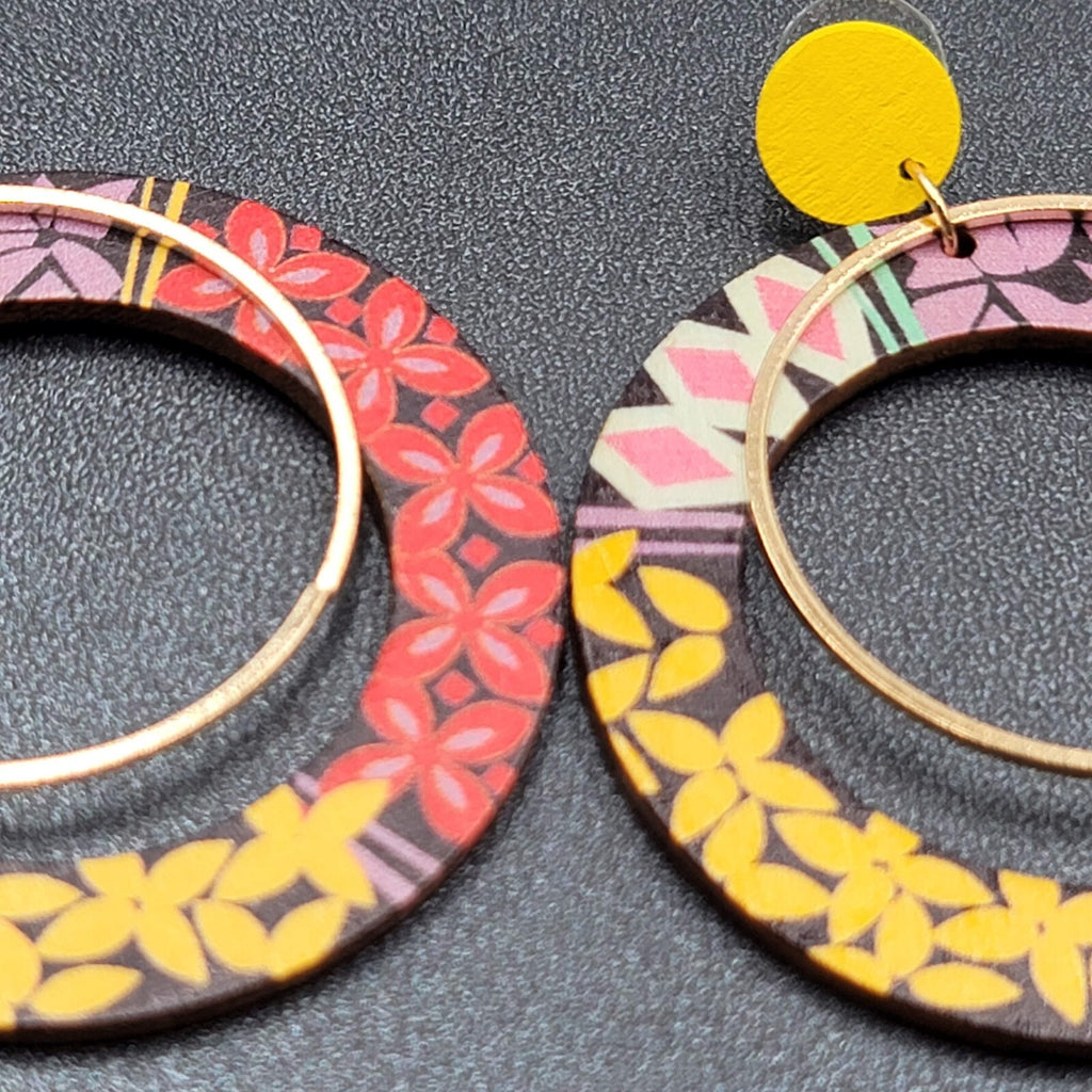 Pierced Earrings Multicolor Yellow Gold tone Wood Hoops Statement 2 3/8"