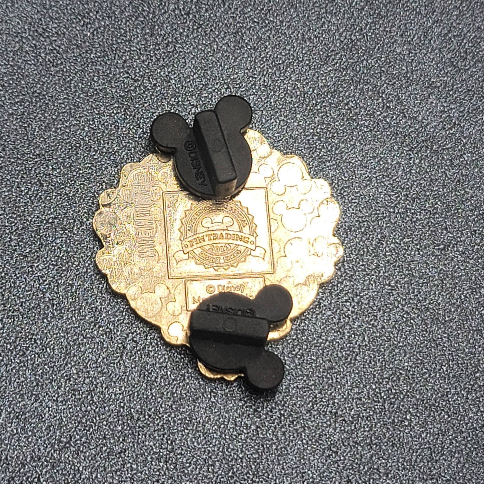 Disney Trading Pins 2013 Princess Cinderella Gold tone Heart Frame