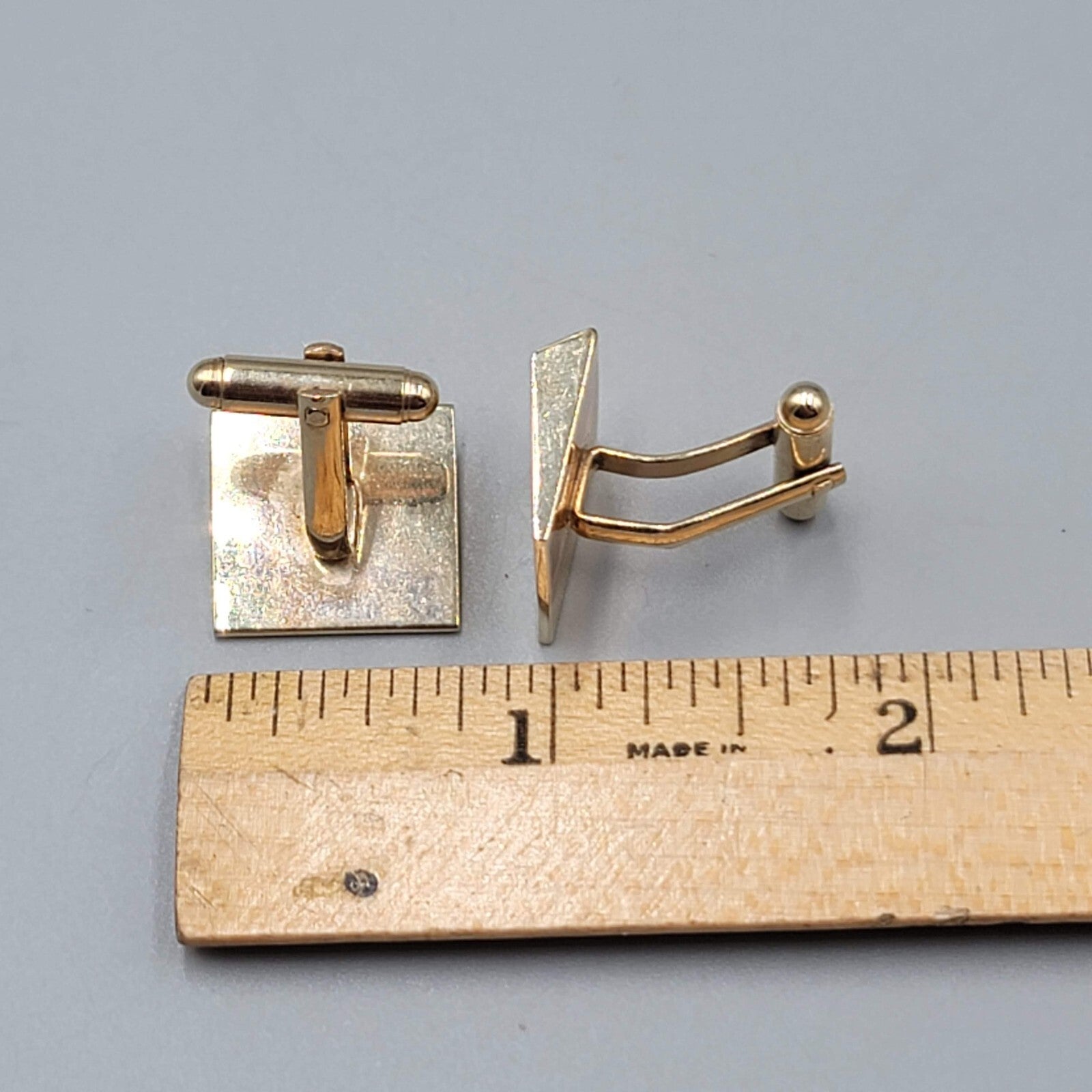 Vintage Mens Cufflinks Gold tone Square Modern Design 3/4"