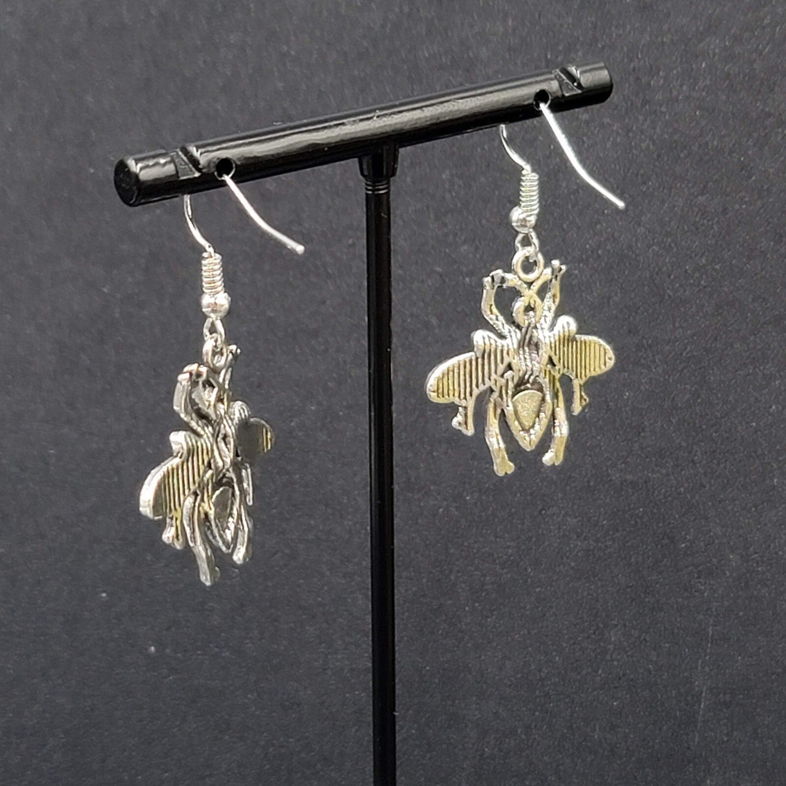Bee Flying Insect Pierced Earrings Silver tone Dangle 1"