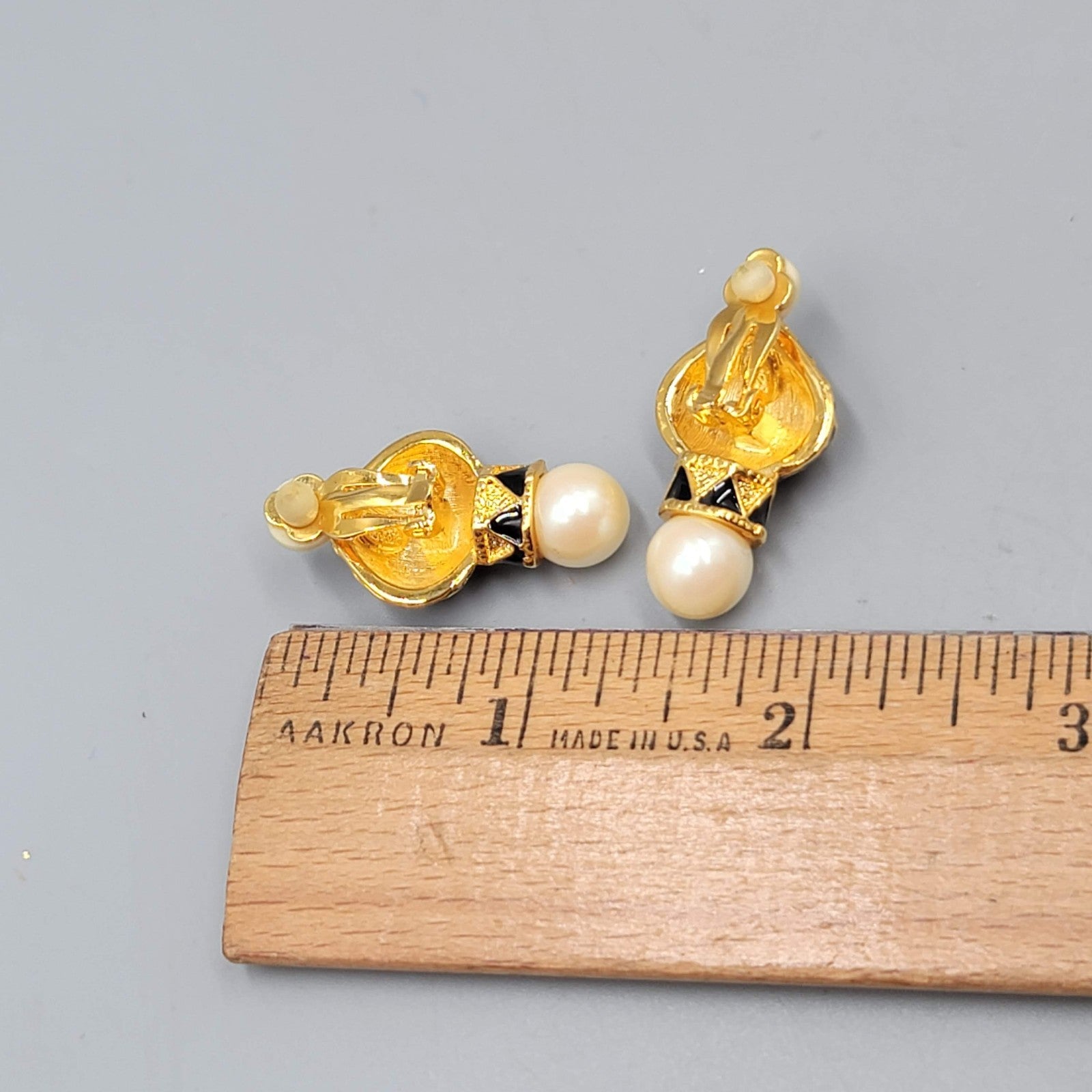 Joan Rivers Russian Cathedral Clip on Earrings Gold Plated Drop Enamel 1.25 in