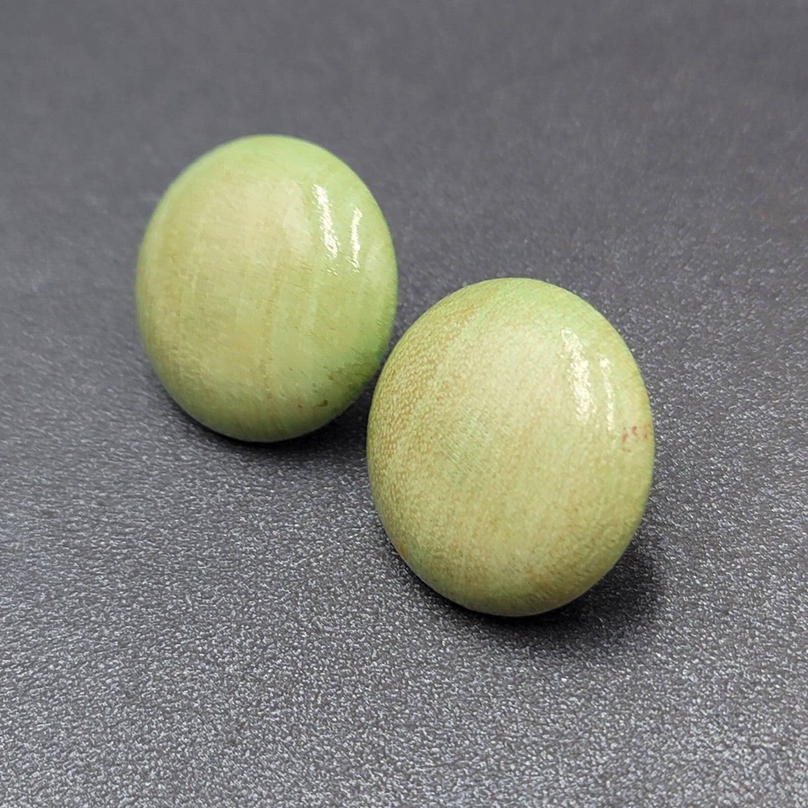 Vintage Pierced Earrings Stained Green Wood Disc Drop 1"
