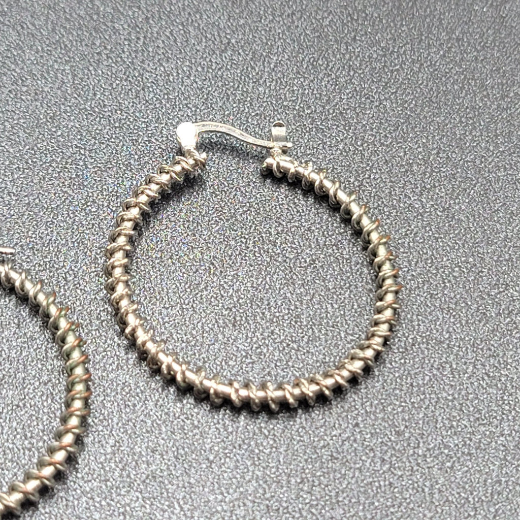 Pierced Earrings Silver tone Wire Twisted Hoops 1.25"