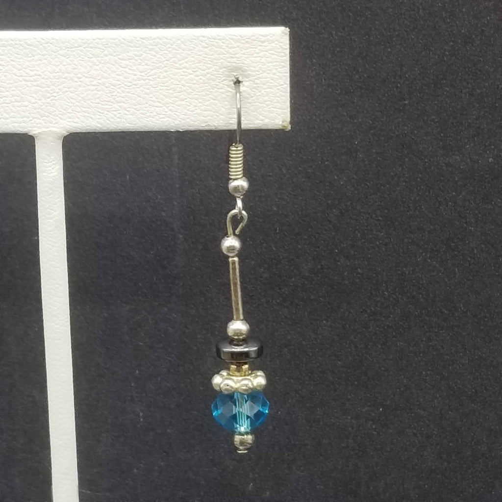 Pierced Earrings Silver tone Blue Faceted Crystal Hematite Bead Dangle 1 1/4"