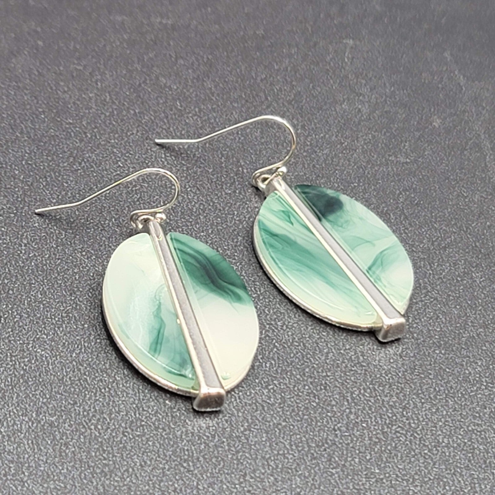 Pierced Earrings Silver tone Green White Resin Oval Dangle 1 3/8"