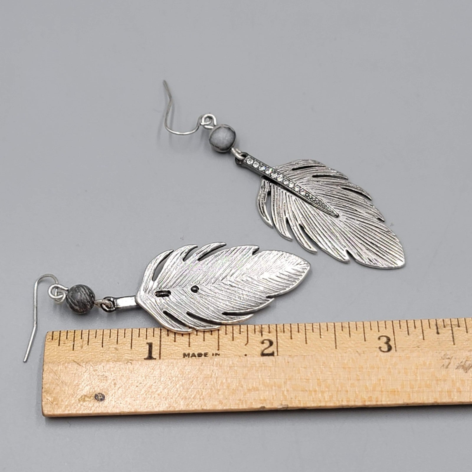 Silver tone Feather Dangle Pierced Earrings Gray Bead Crystal 2.25"