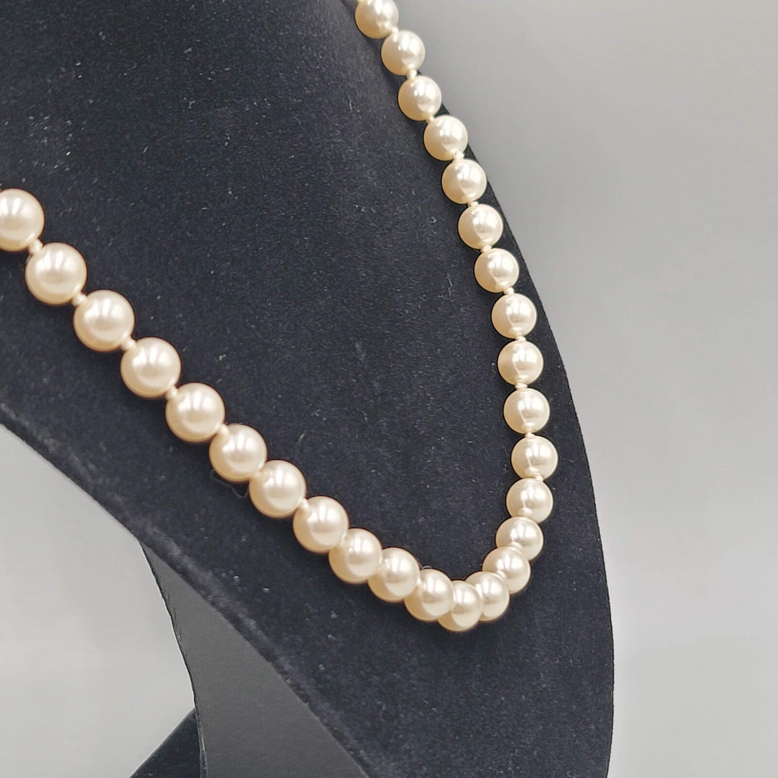Vintage Necklace Faux Pearl Glass Bead Hand Knotted 7mm 19"